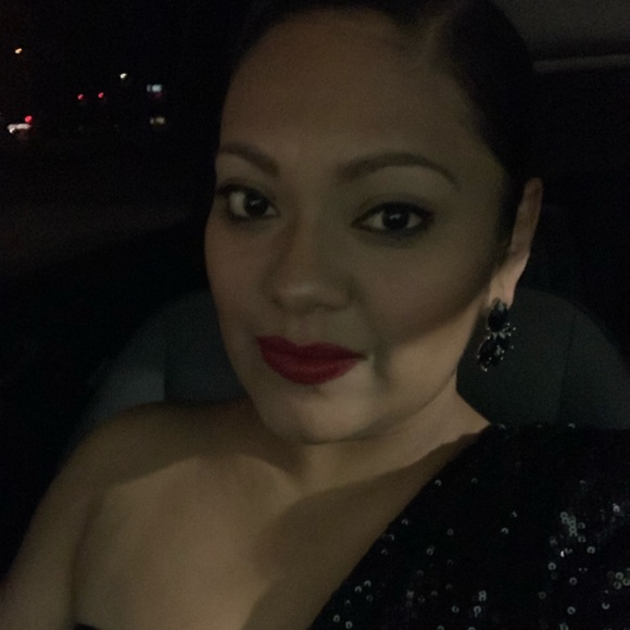 Meet your Posher, Diana - Picture 2 of 2